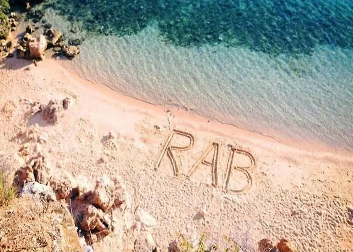 Apartment Seaside In Rab *