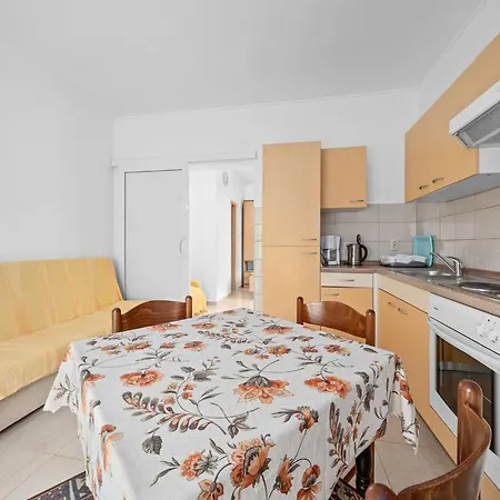 Seaside In Rab Apartman *