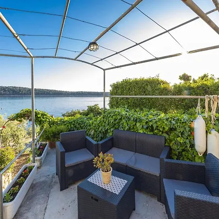 Apartment Lovely Sea View And Boat Mooring - Jurica 4 *