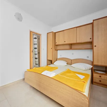 Appartement Seaside In Rab *