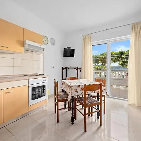 Lovely Sea View And Boat Mooring - Jurica 4 *