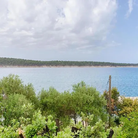 Seaside In Rab Apartman