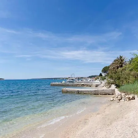 Appartement Seaside In Rab